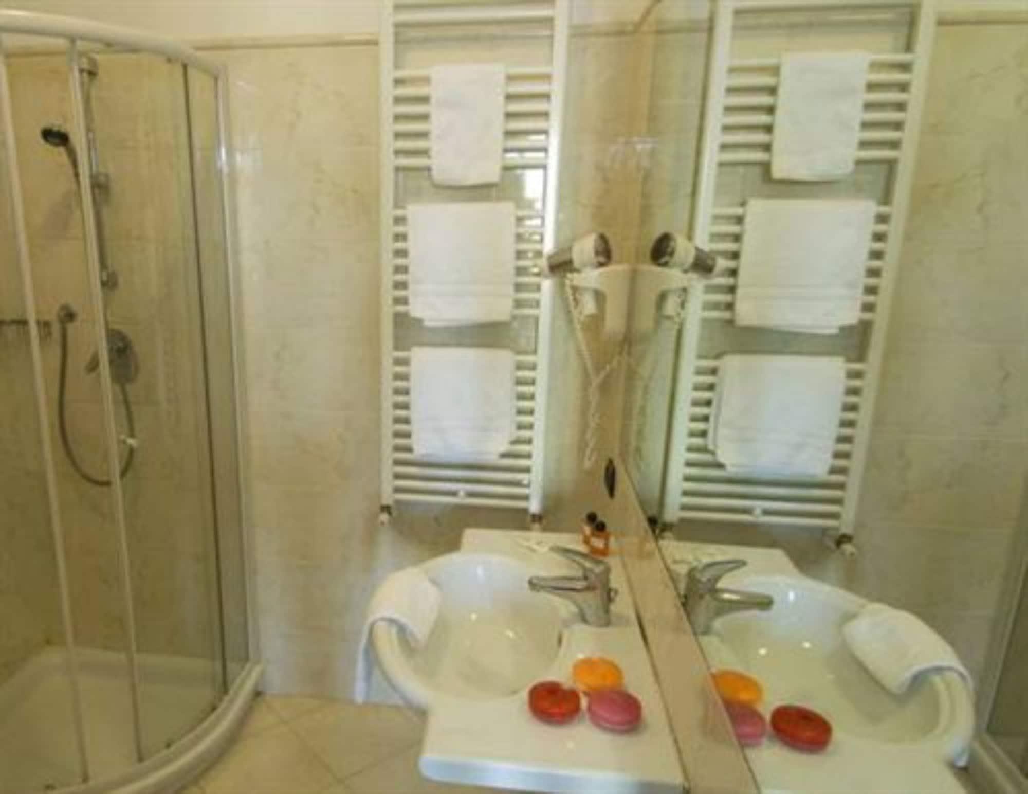 فندق سينك جيورناتي ميلان المظهر الخارجي الصورة